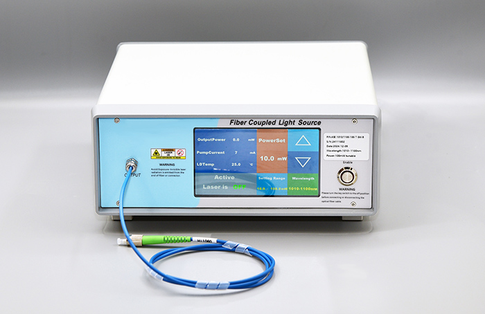 1550nm 20mW PM Fiber Laser DFB Laser 1MHz FL-1550-1M-20-PM-B Desktop type